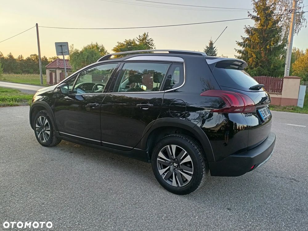 Peugeot 2008 PureTech 110 Stop&Start Allure - 23