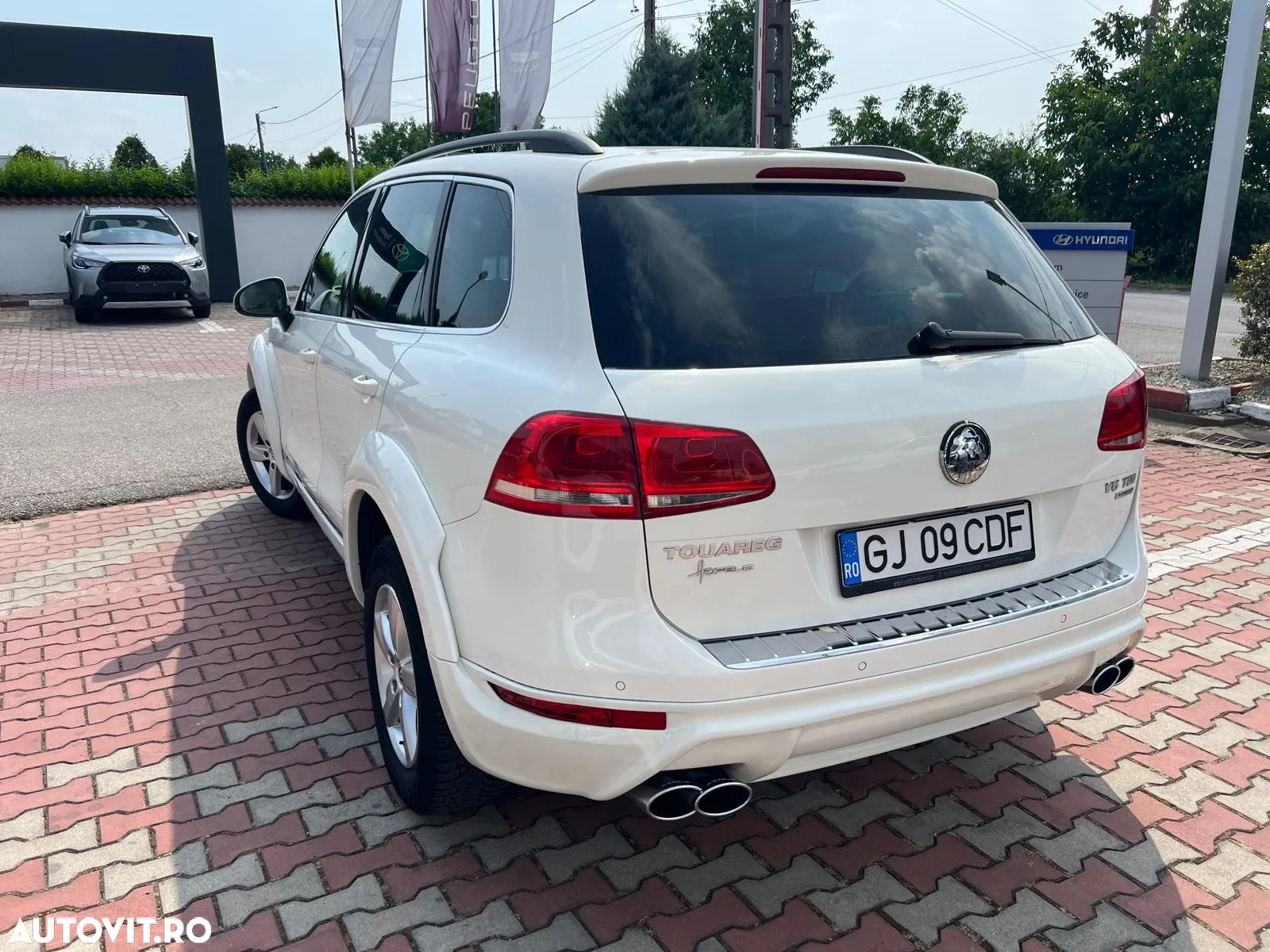 Volkswagen Touareg 3.0 V6 TDI BMT - 2