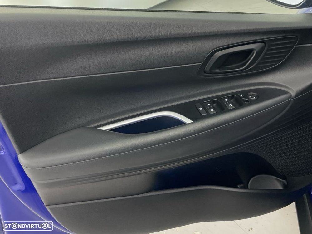 Hyundai Bayon 1.0 T-GDI Premium - 16