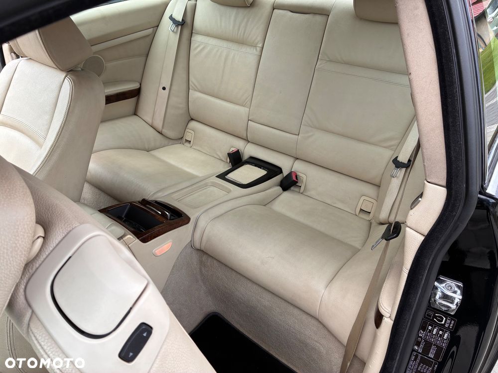 BMW Seria 3 325i - 15