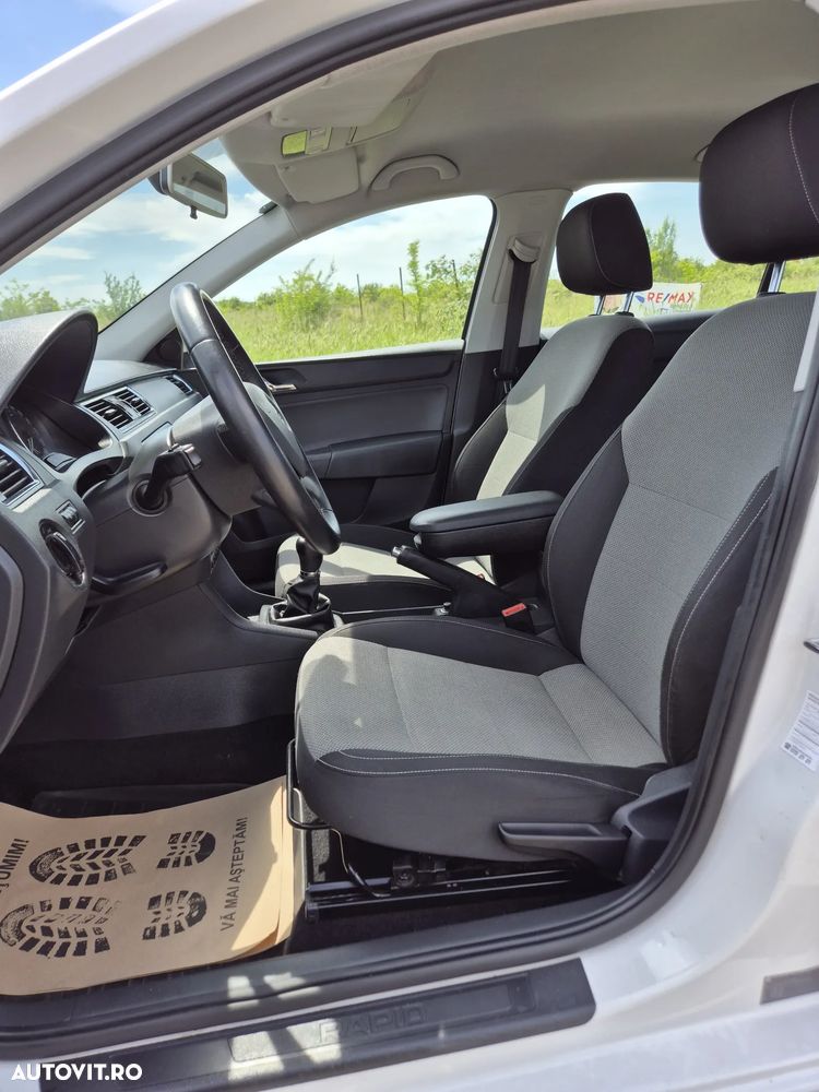 Skoda RAPID 1.2 TSI Elegance Green tec - 8