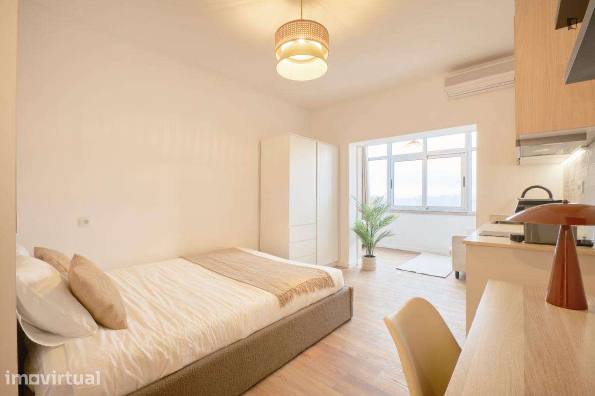 Quarto - localizado em Campolide Lisbon - Grande imagem: 2/41
