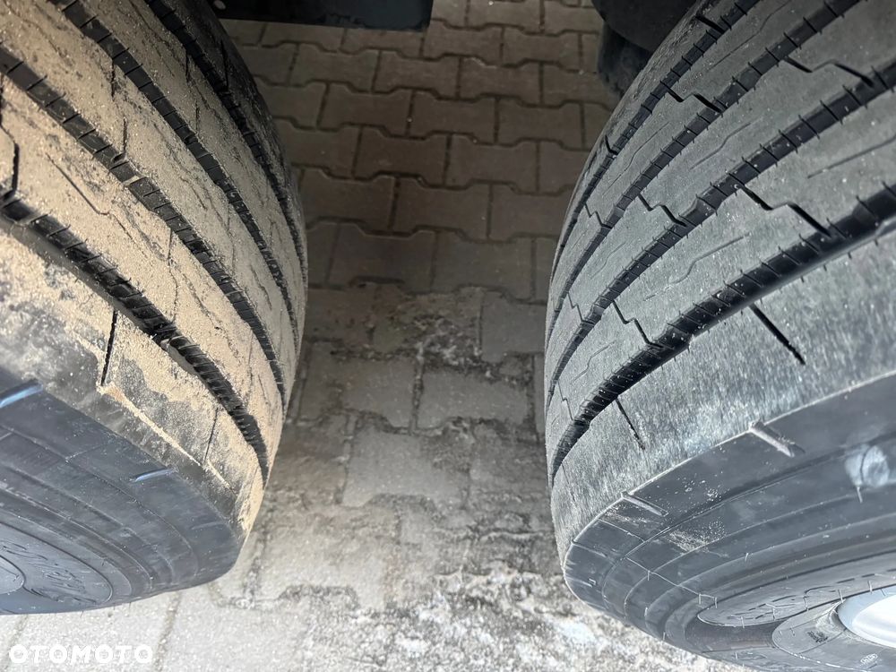 Krone Hakowa, Carrier Vector HE19, Nowe opony!! - 19