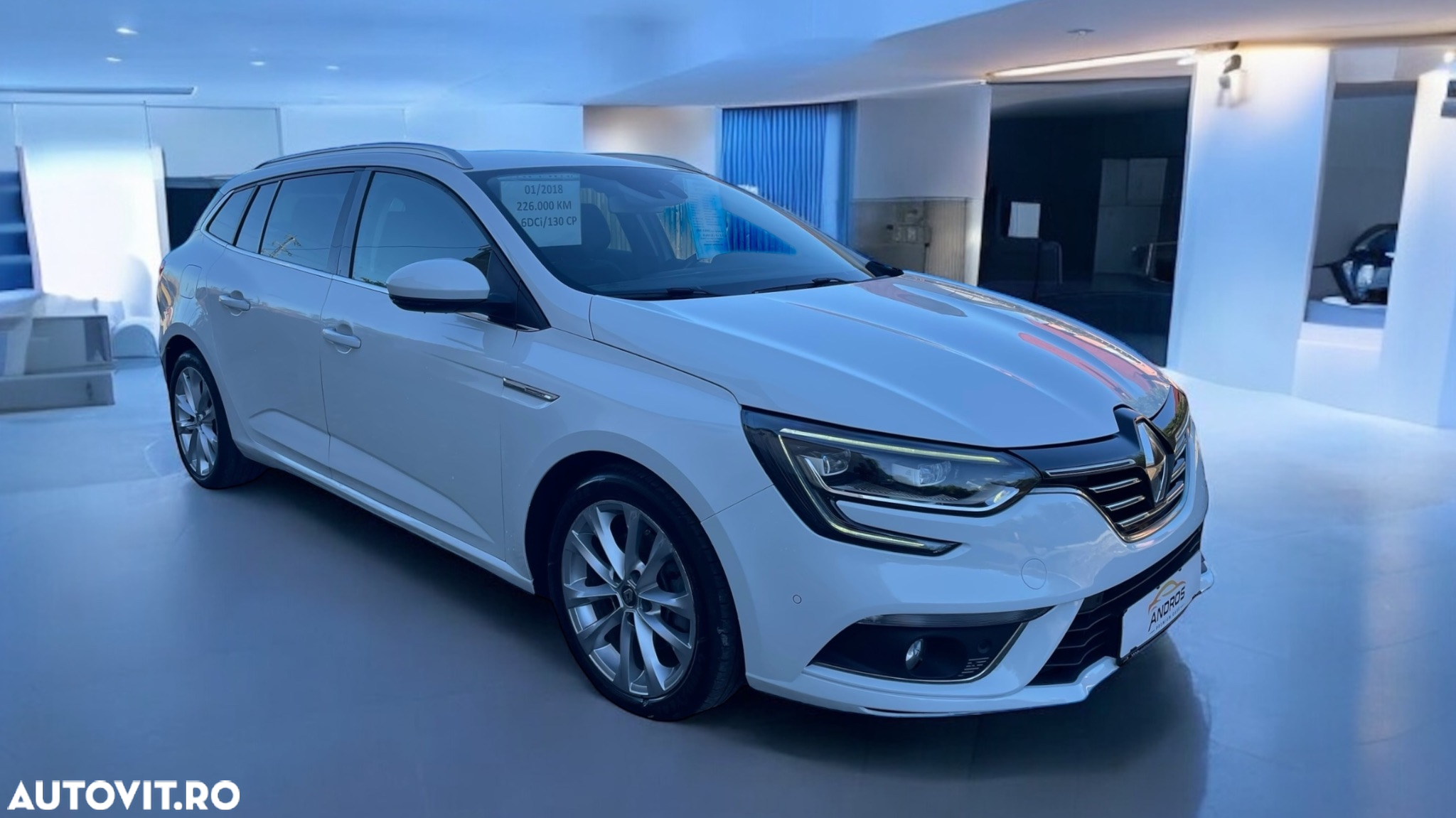 Renault Megane Grandtour ENERGY dCi 130 INTENS - 2
