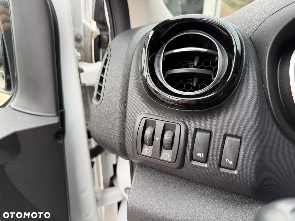 Renault trafić - 30