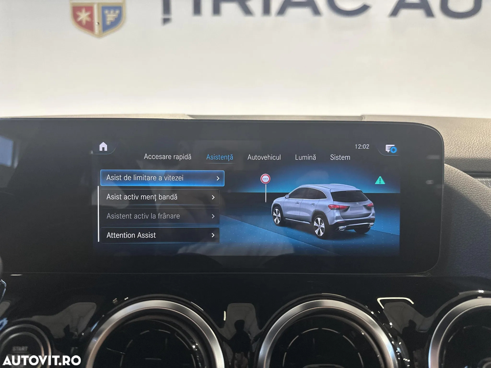 Mercedes-Benz GLA 200 d Aut. - 20