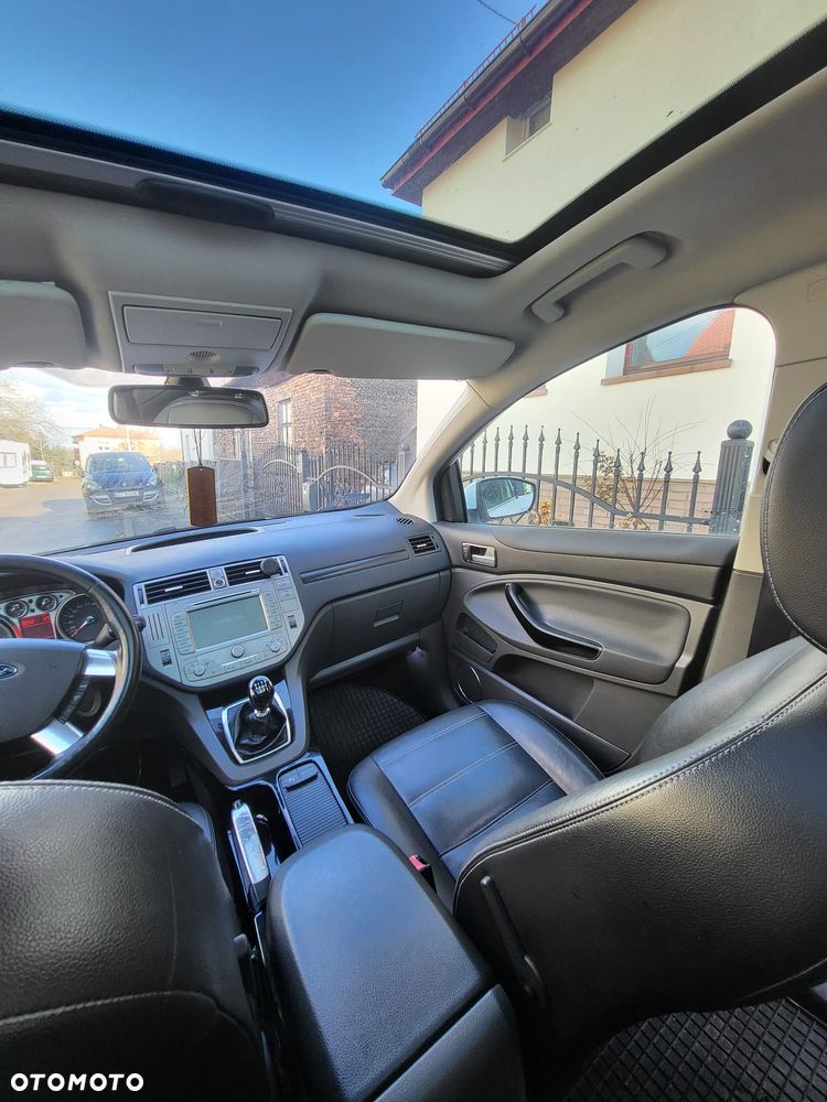 Ford Kuga 2.0 TDCi 4x4 Titanium - 11