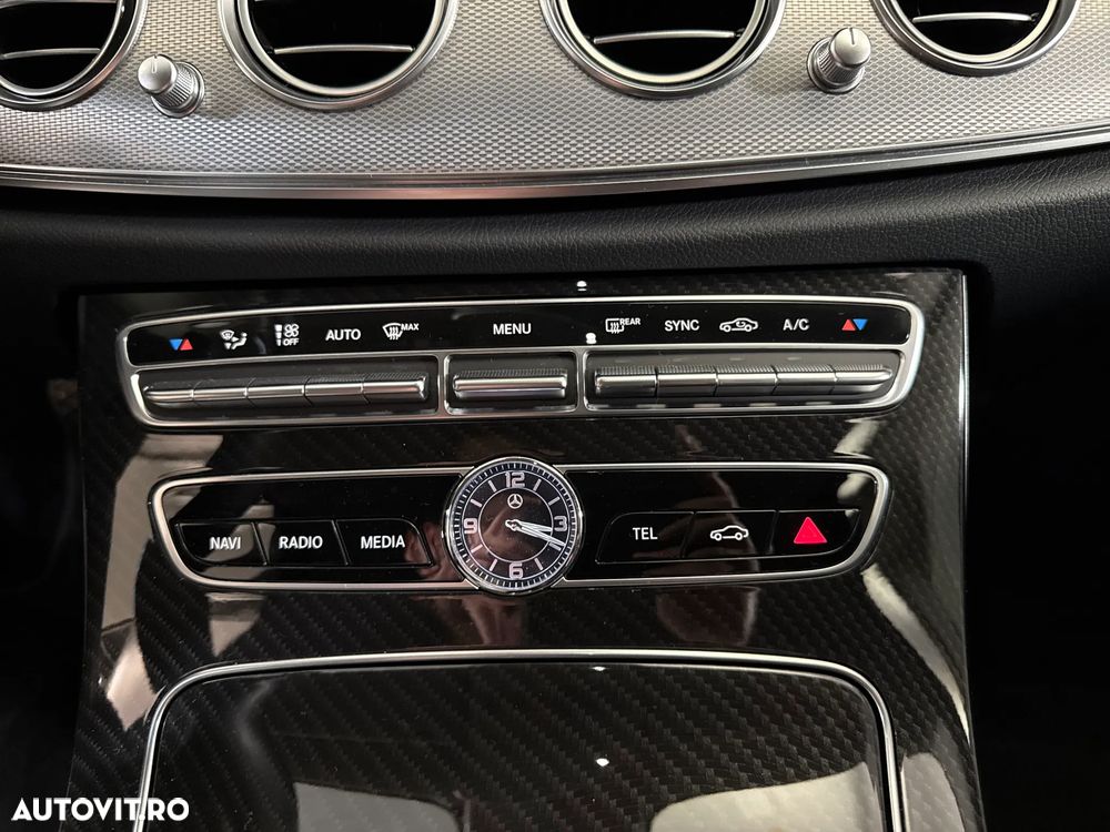 Mercedes-Benz E - 19