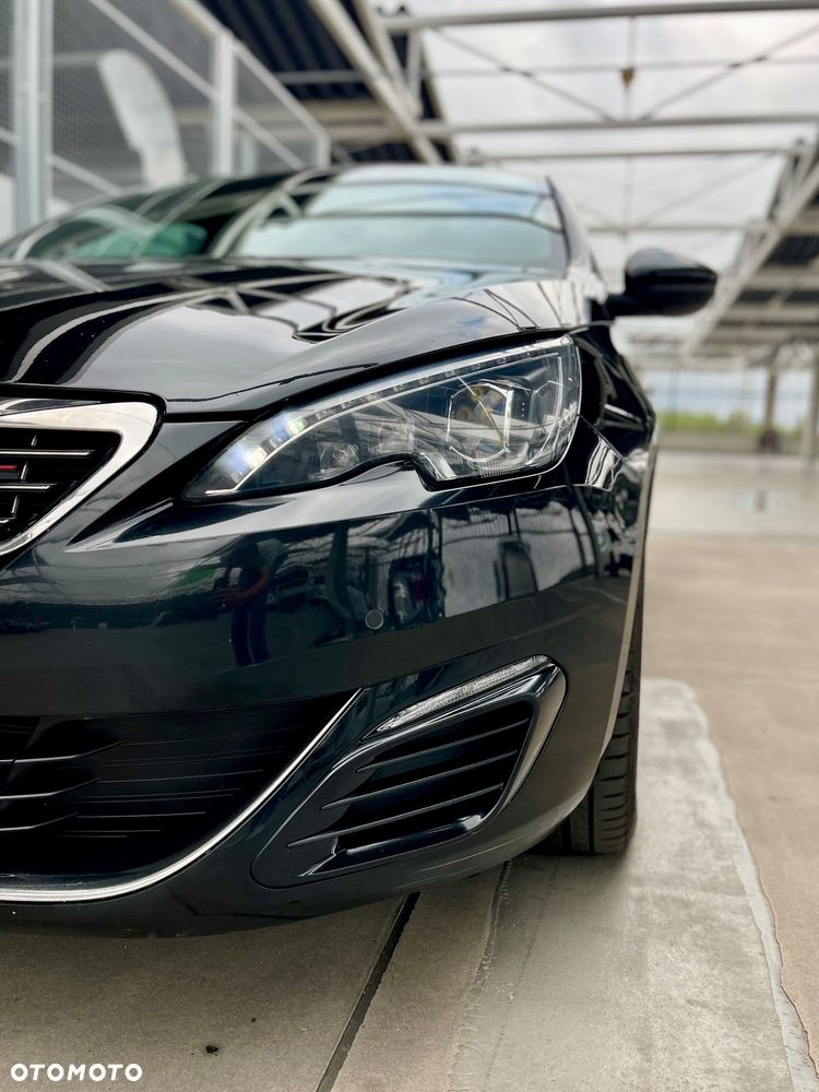 Peugeot 308 - 13