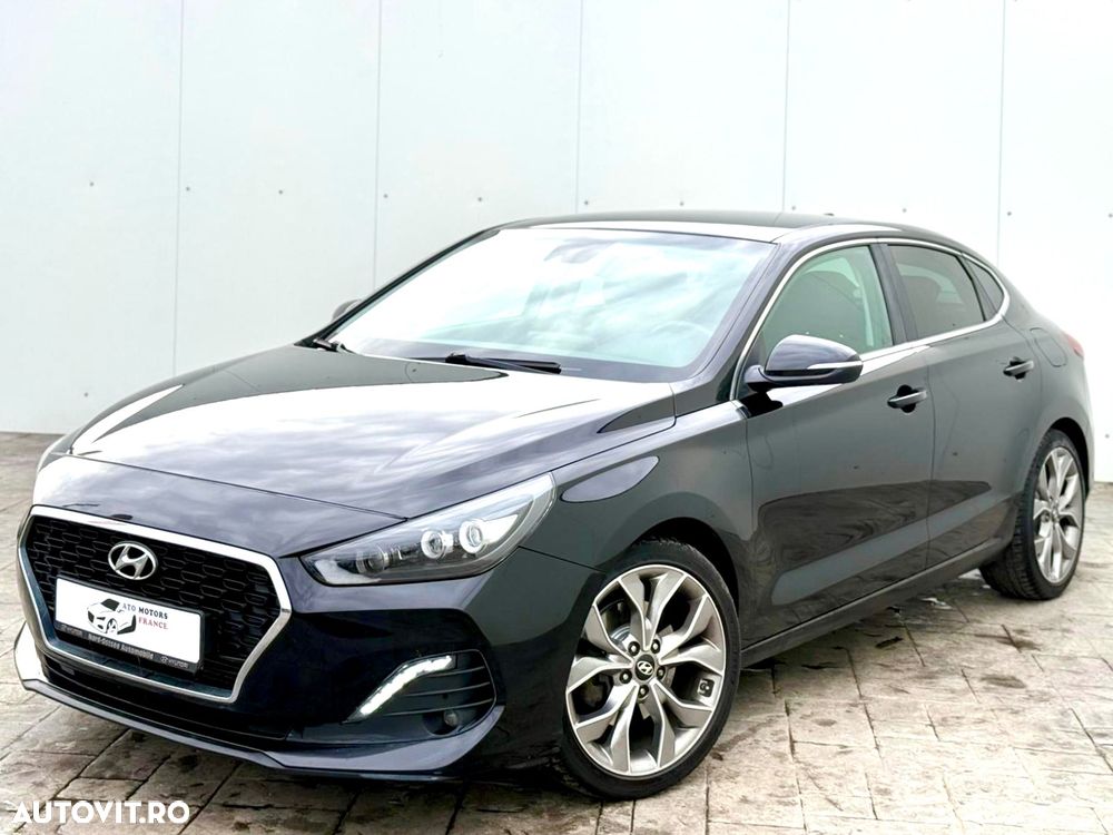 Hyundai i30 1.4 T-GDI Fastback Premium - 1