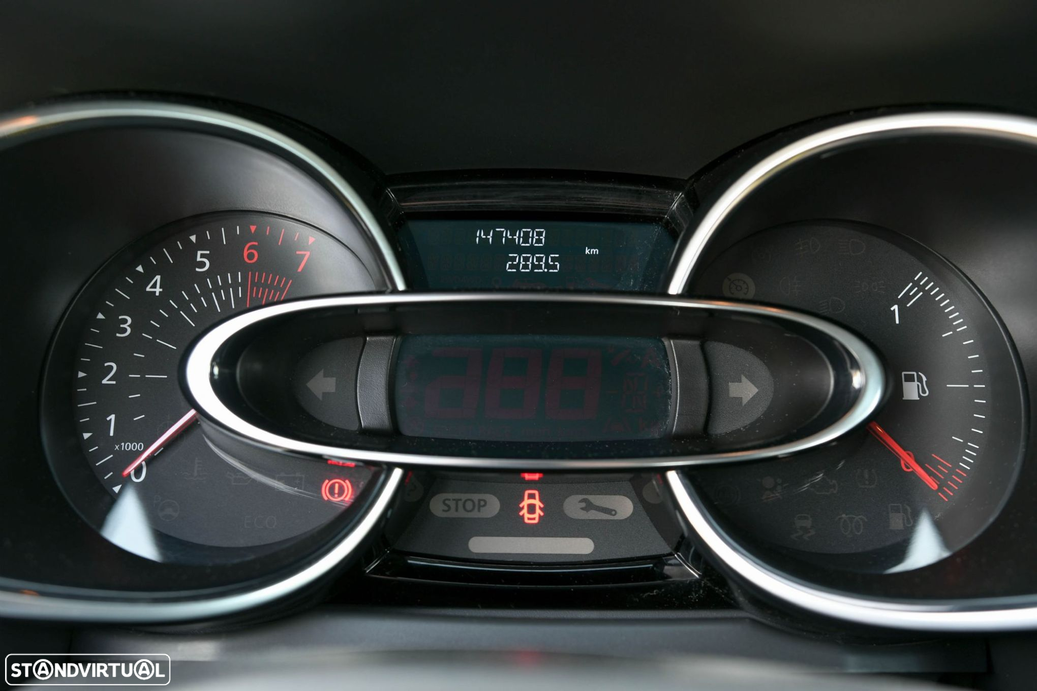 Renault Clio 0.9 TCe Limited - 27