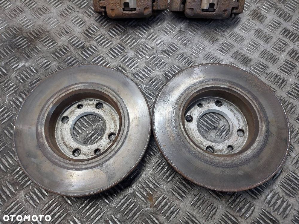 TARCZE HAMULCOWE PRZÓD + KLOCKI + ZACISKI FIAT PANDA II 1.1 8V - 2