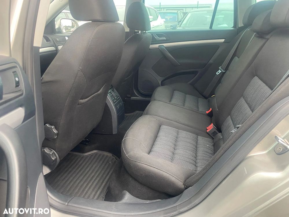 Skoda Octavia 1.6 TDI Elegance - 16