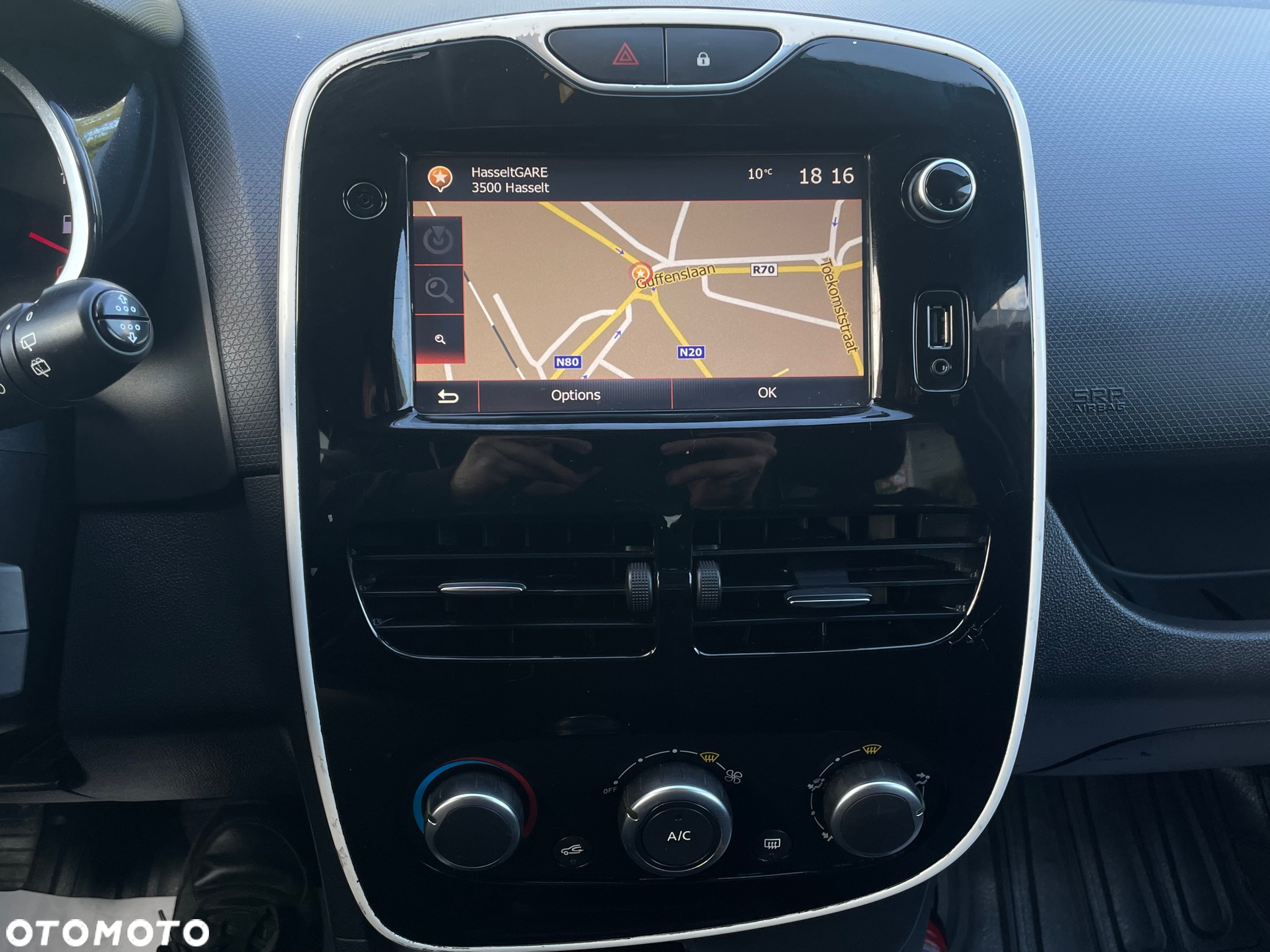 Renault Clio (Energy) TCe 90 Start & Stop INTENS - 11