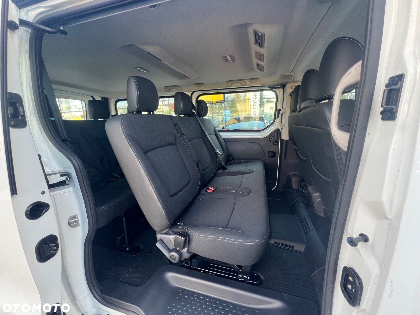 Renault Trafic - 10