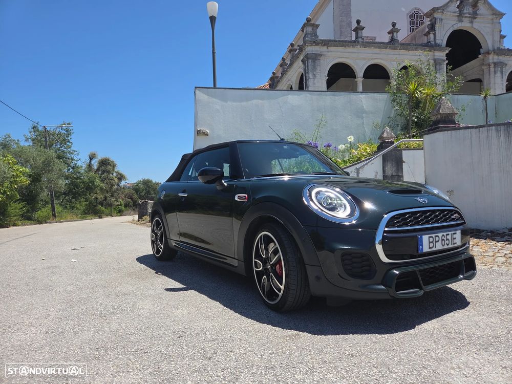 MINI Cabrio John Cooper Works - 1