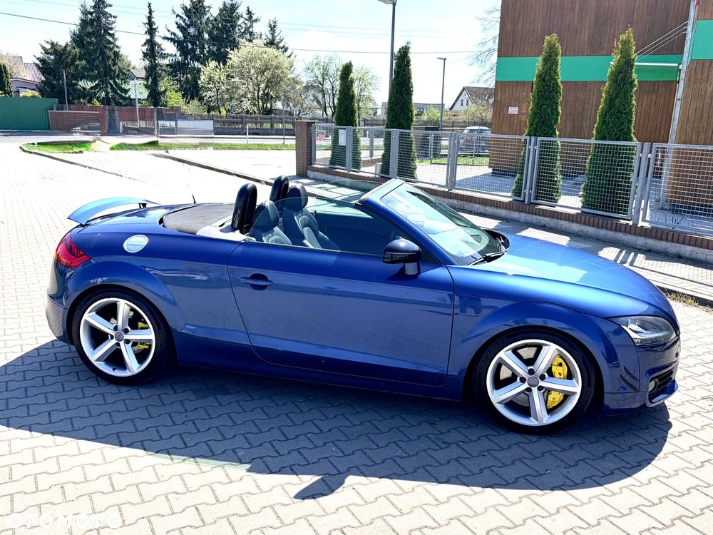Audi TT Roadster - 3