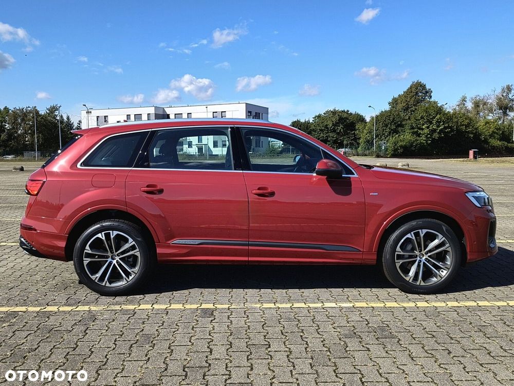 Audi Q7 - 7