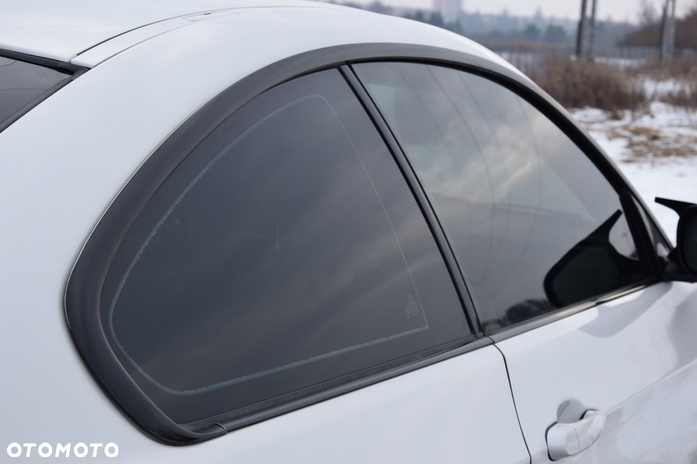 BMW Seria 3 335i M Sport Edition - 14