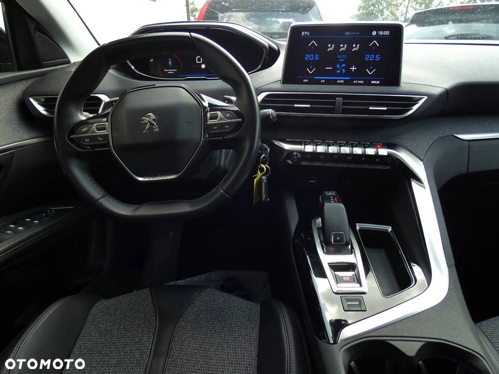 Peugeot 5008 1.5 BlueHDi Allure S&S EAT8 - 4