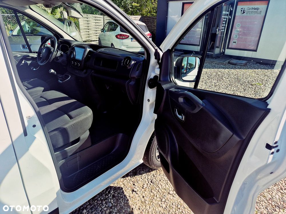 Renault TRAFIC - 32