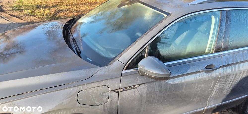 Volkswagen Tiguan - 9