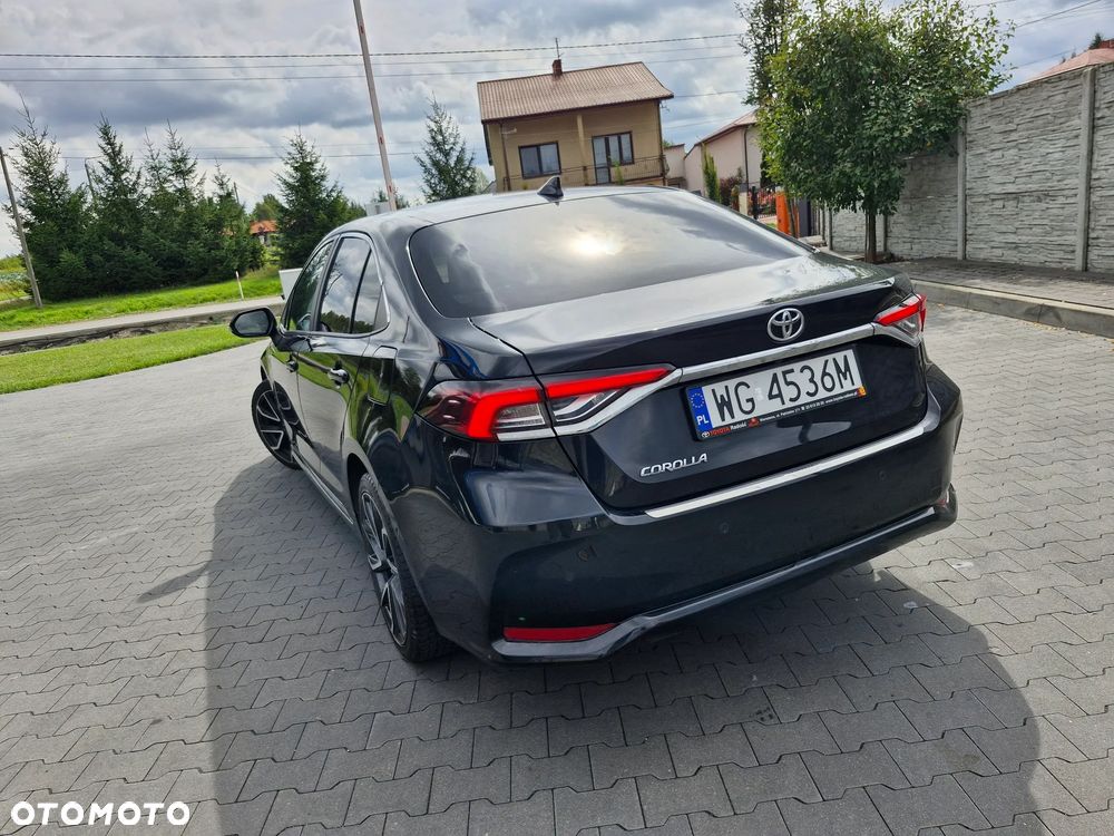 Toyota Corolla 1.6 Executive MS - 11