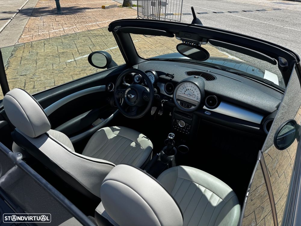 MINI Cabrio Cooper S - 6