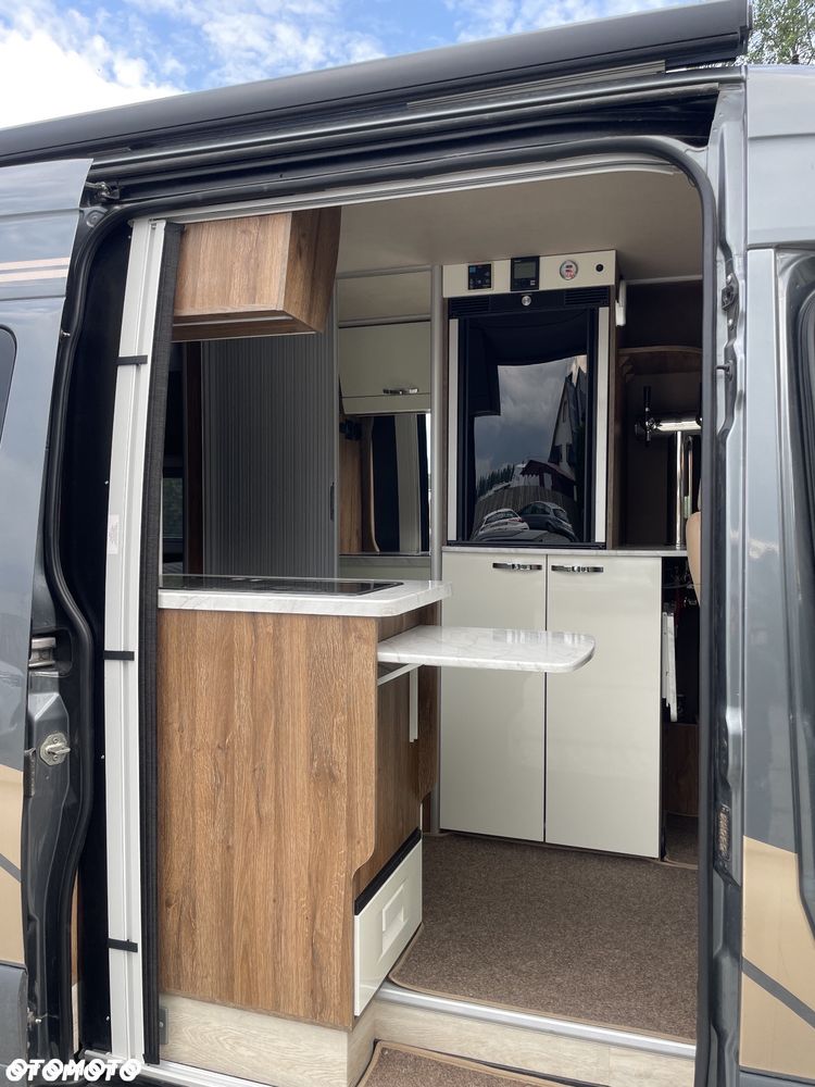 Mercedes-Benz Sprinter - 7