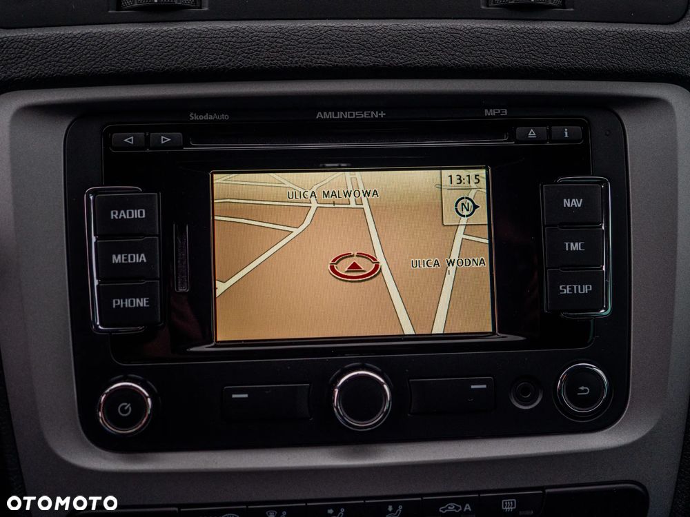 Skoda Octavia 2.0 TDI DPF Elegance - 22