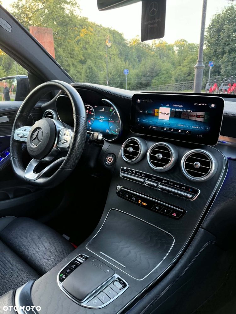 Mercedes-Benz GLC - 4