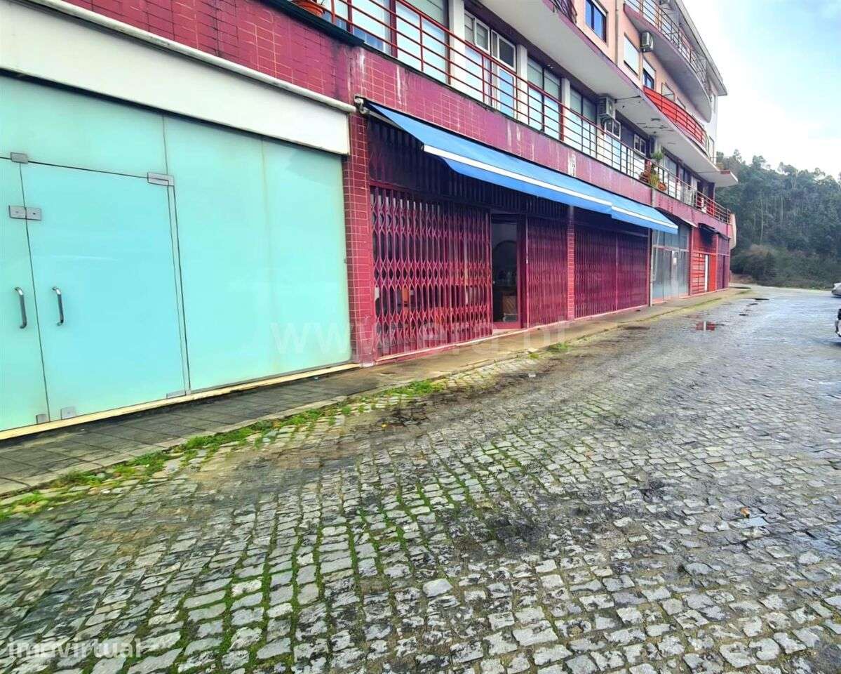 Loja / Lousada, Lustosa e Barrosas (Santo Estêvão) - Grande imagem: 4/15