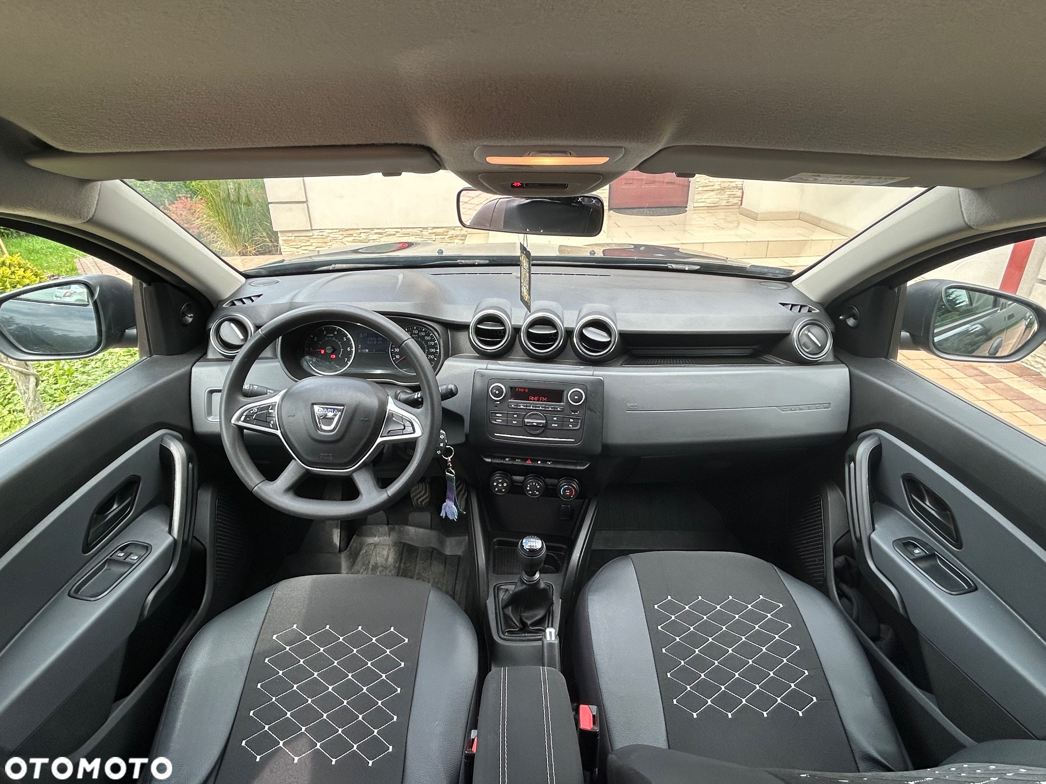 Dacia Duster 1.3 TCe FAP SL Look EU6d - 9