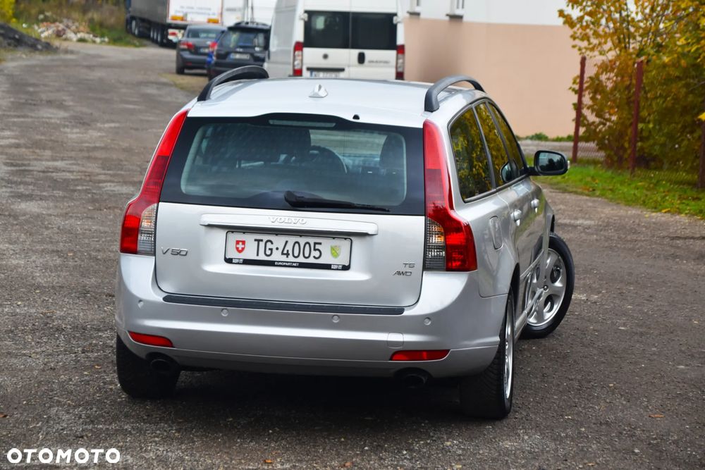 Volvo V50 T5 AWD Summum - 33