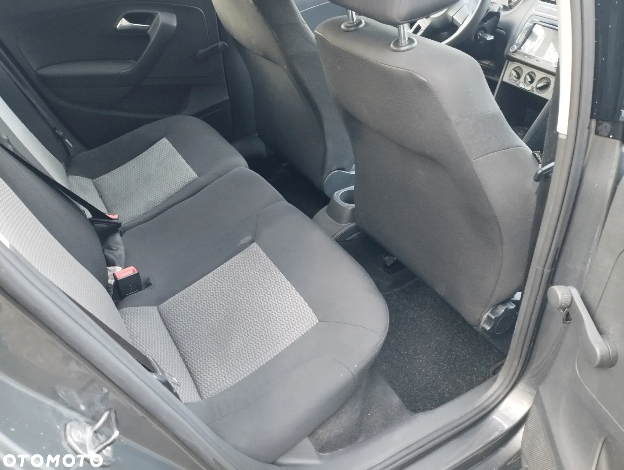 Volkswagen Polo 1.6 TDI Trendline - 9