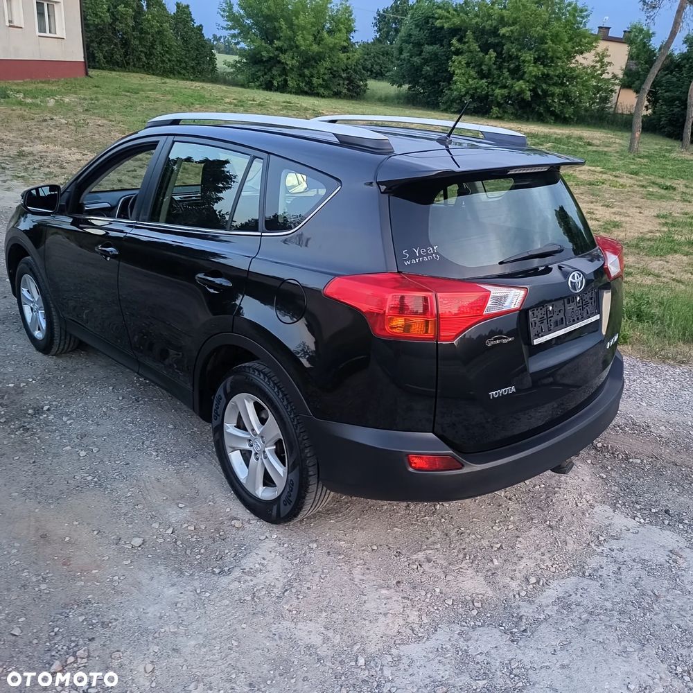 Toyota RAV4 2.0 D-4D Active - 8