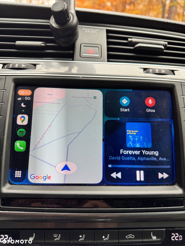 Volkswagen Golf e-Golf - 12