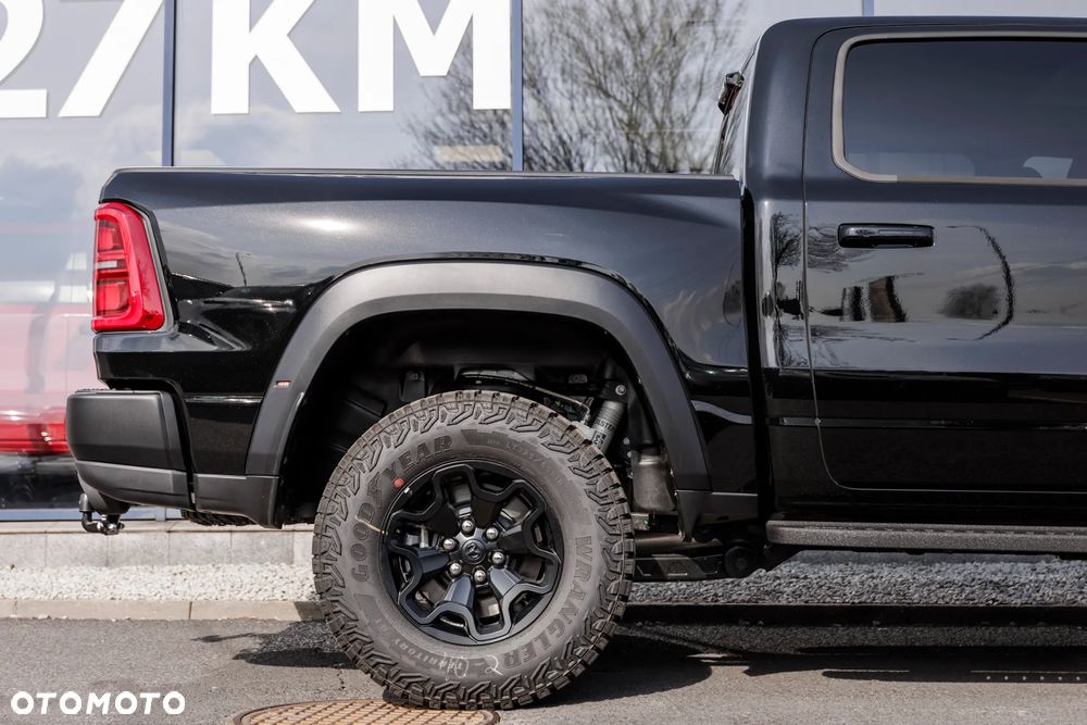 Dodge RAM 1500 5.7 4x4 - 11