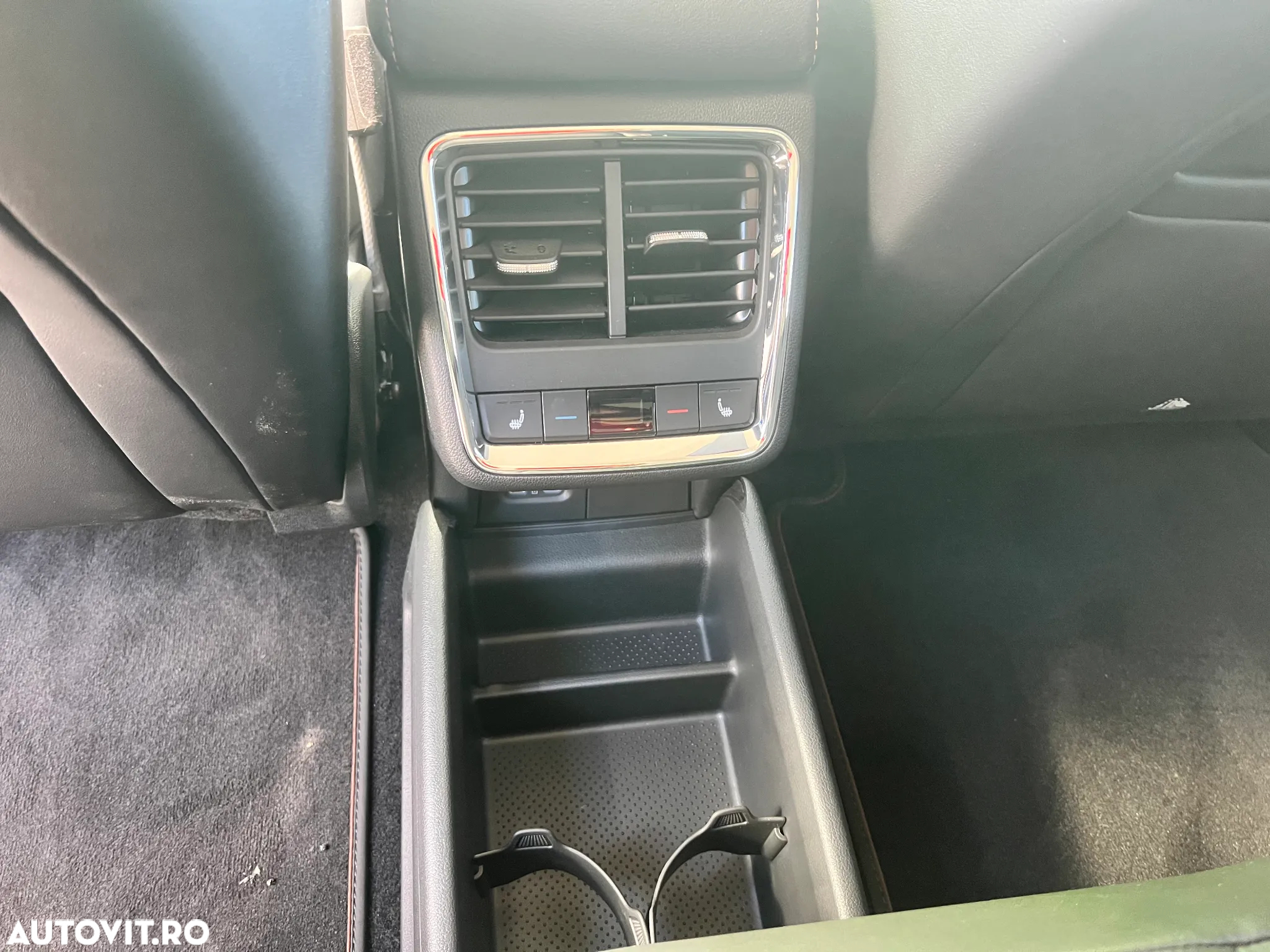 Skoda Enyaq iV Electric 80X - 17