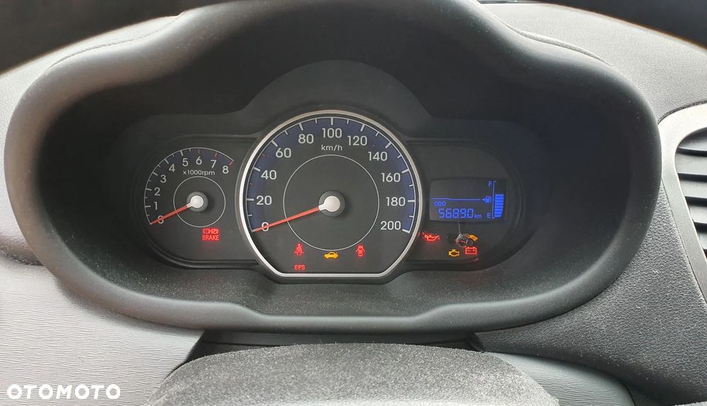 Hyundai i10 1.1 Classic - 8