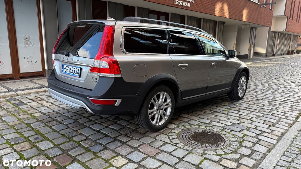 Volvo XC 70 D4 AWD Summum - 9