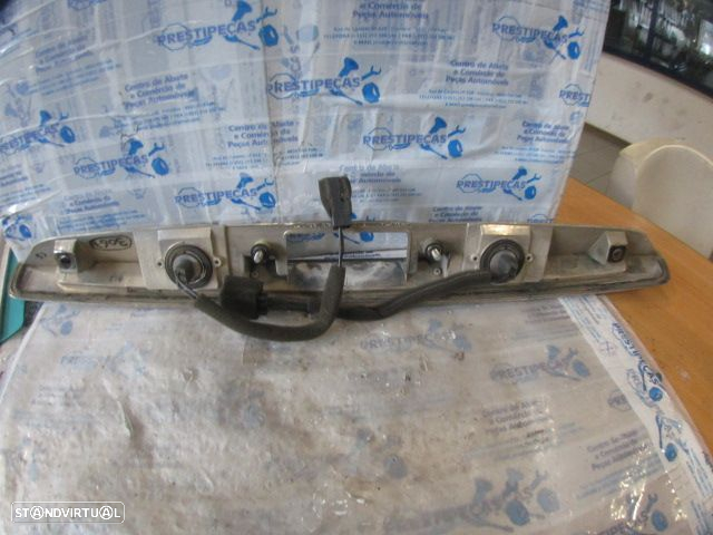 Grelha Friso 0K53A51270 KIA CARNIVAL 2005 2.9CRDI  16V 145Cv 5P AZUL TR GRE MATRICULA - 3