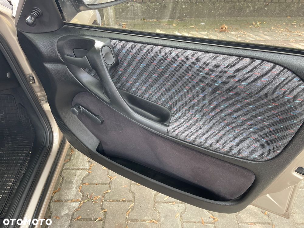 Opel Astra - 10