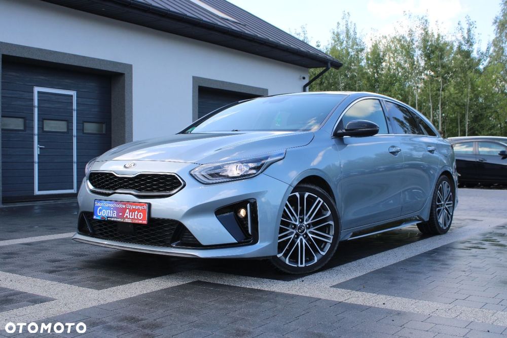 Kia ProCeed - 2