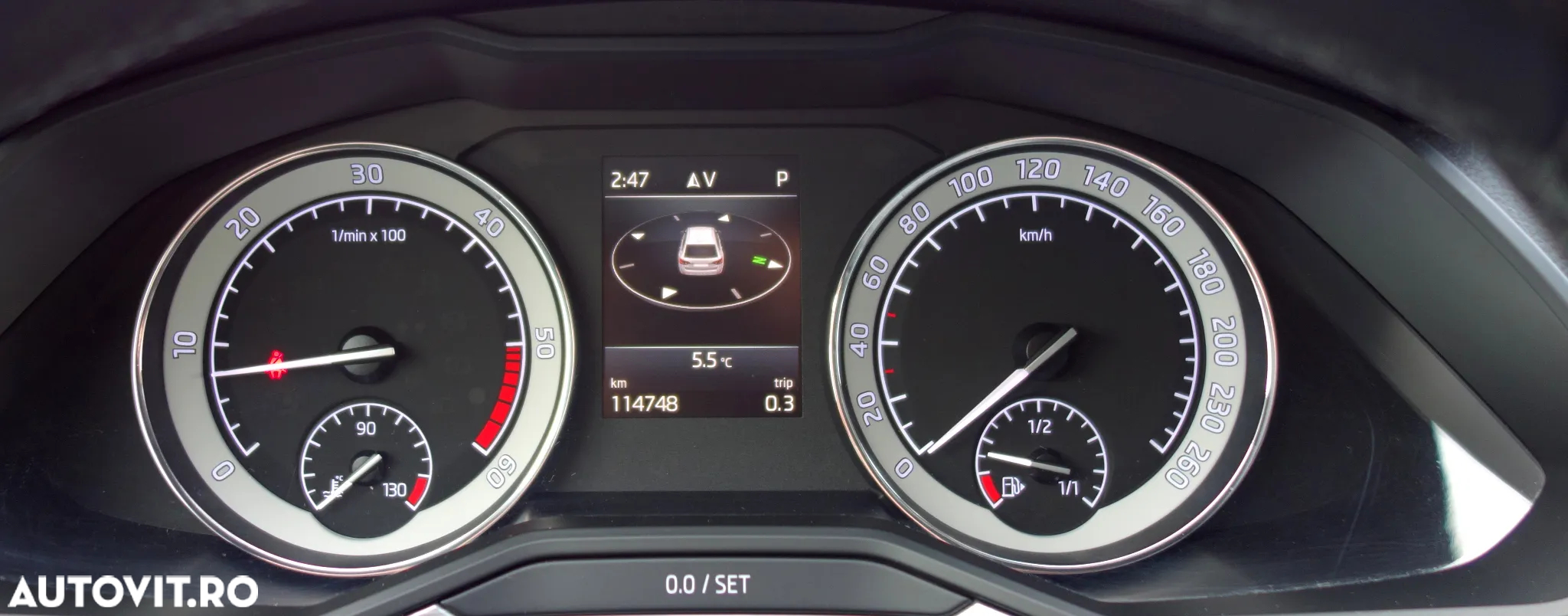 Skoda Superb Combi 2.0 TDI DSG Style - 6