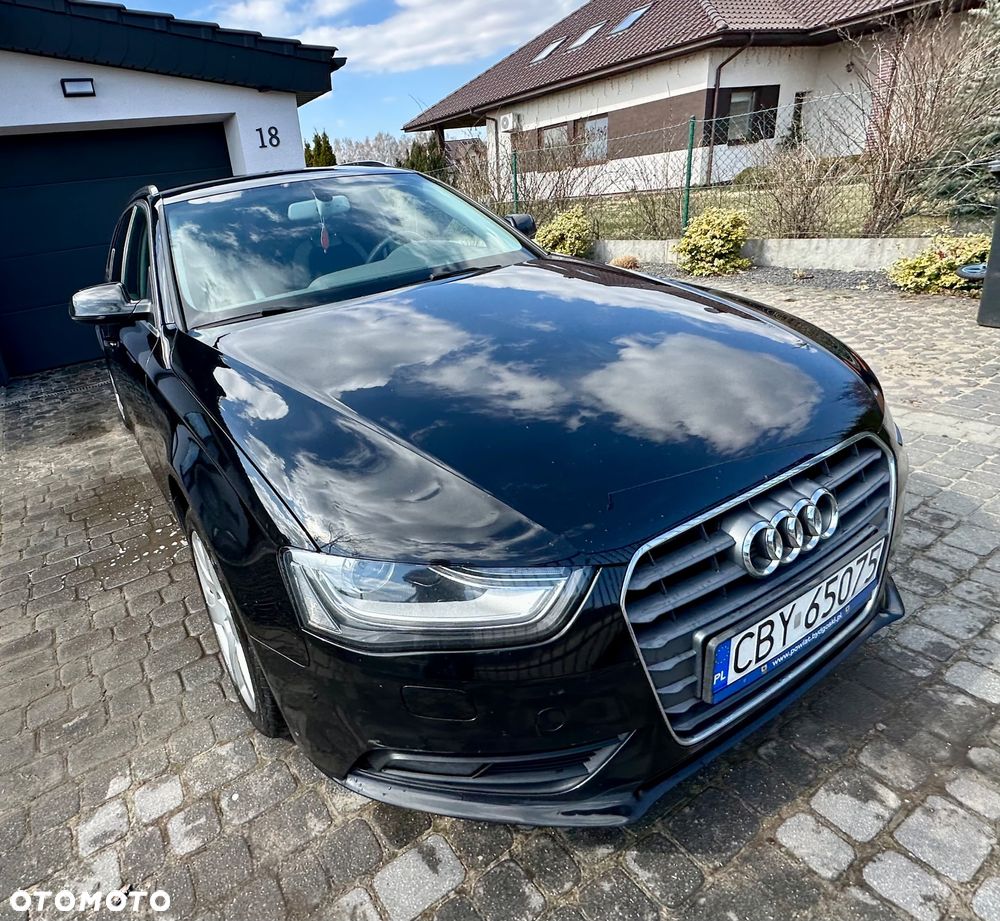 Audi A4 Avant - 10
