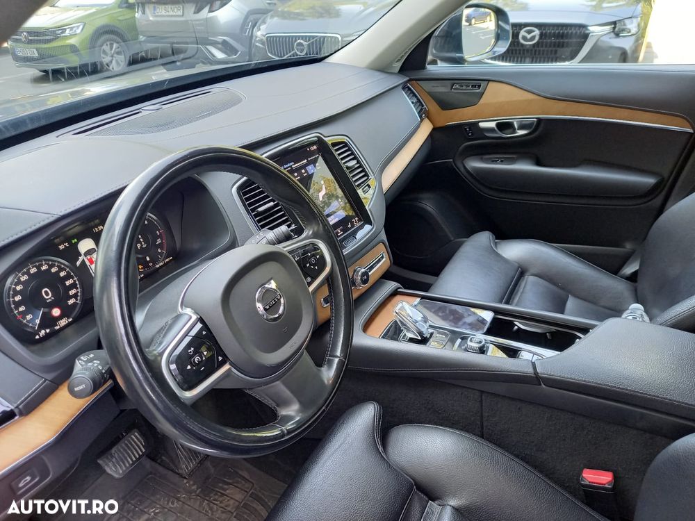 Volvo XC 90 B5 MHEV AWD 5 locuri Momentum Pro - 14