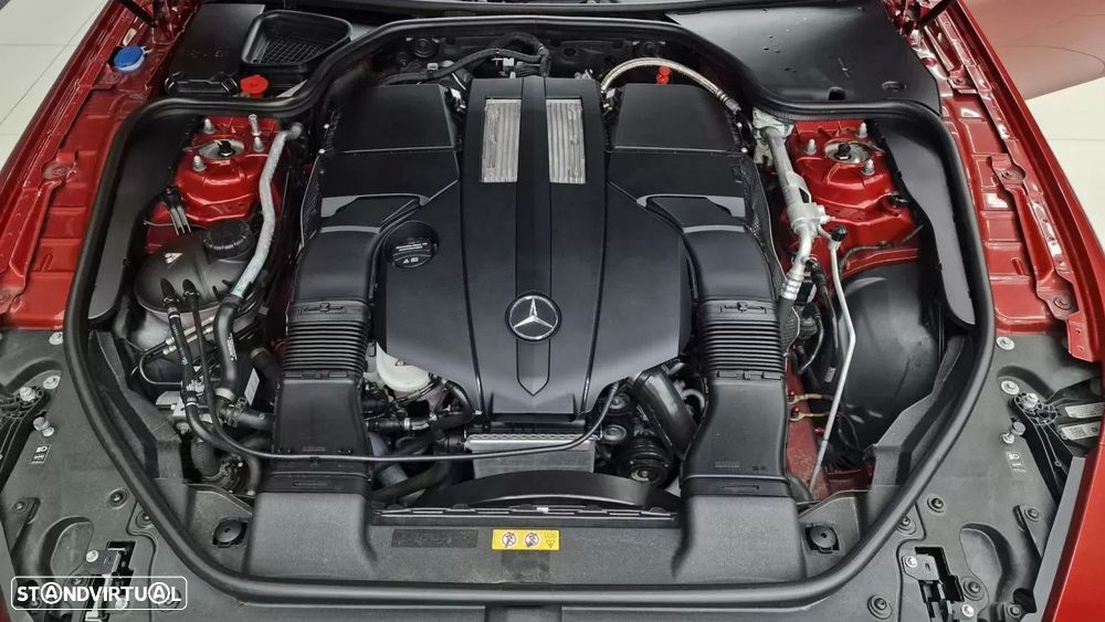 Mercedes-Benz SL 400 9G-TRONIC designo edition — fotografia 15
