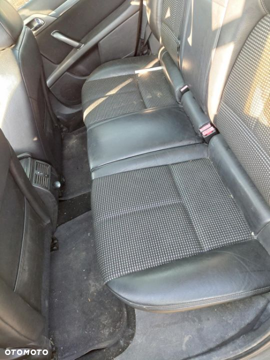 Peugeot 407 2.0 HDI 16V 136KM 100KW Na CZĘŚCI Kombi Wszystkie Części PANORAMA DACH! - 16