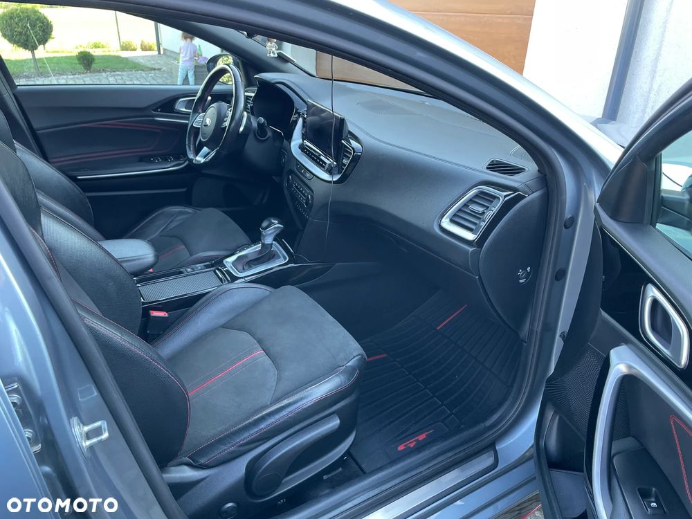 Kia ProCeed 1.6 T-GDI DCT7 OPF GT - 31